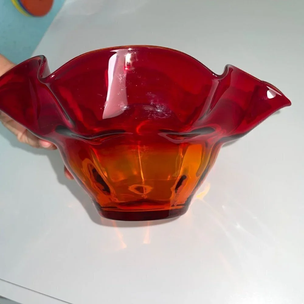 Blenko Vintage Amberina Ruffle Bowl Red Size Large Mid Century Modern MCM Orange